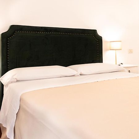 Charme & Chic San Giacomo Roma Dış mekan fotoğraf