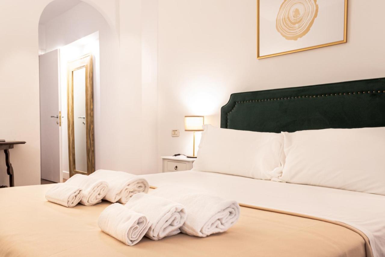 Charme & Chic San Giacomo Roma Dış mekan fotoğraf